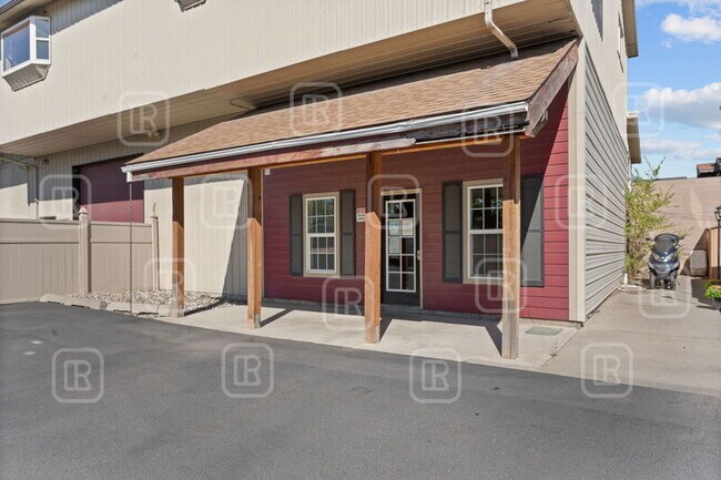 Photo - 7800 E Alki Ave