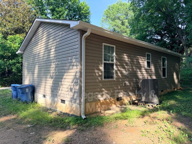 Photo - 134 Spruce St