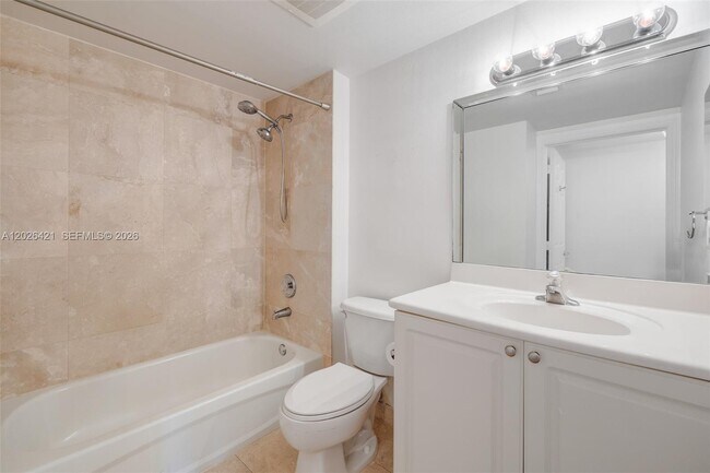 Photo - 101 Sidonia Ave Unit 404