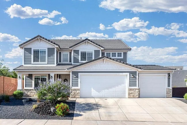 Building Photo - 1262 E Daylily Dr Rental