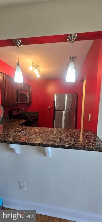 Building Photo - 4473 B St SE Unit 304