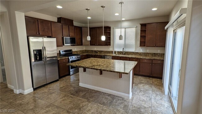 Photo - 10668 Berkshire Woods Ave