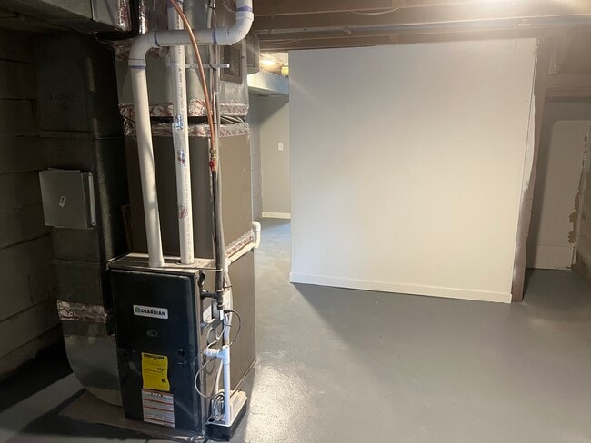 Building Photo - 1020 Aurora Ave Unit 1020 Aurora Ave