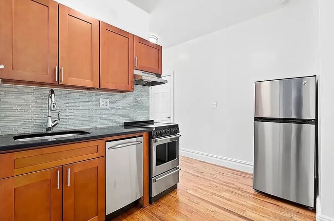 Photo - 122 Norfolk St Unit 26