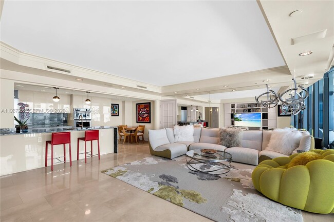 1500 Ocean Dr Unit 1005