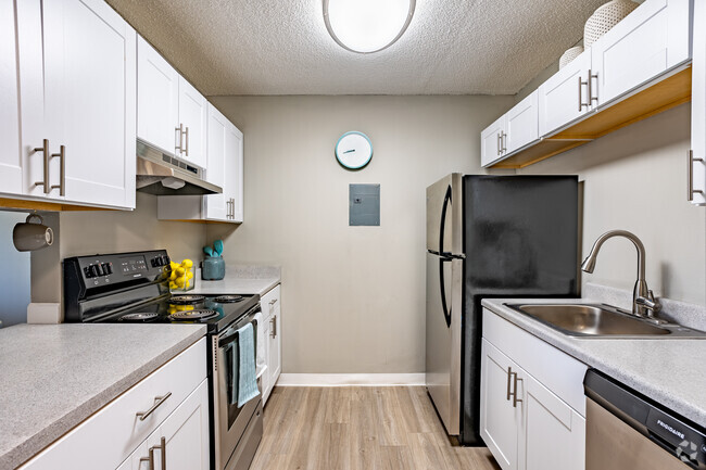 Building Photo - Cedar Run Rental