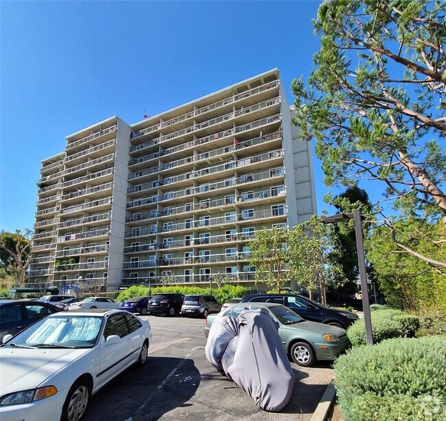 Building Photo - 340 S Mesa St Rental