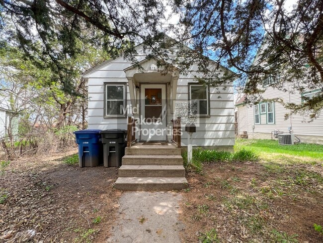 618 S Edmunds- 2 bedroom house - 618 S Edmunds- 2 bedroom house