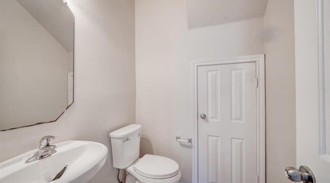 Photo - 8743 Thistlemoor Ln