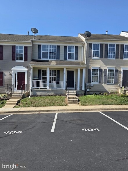 Photo - 404 Pendleton Ln