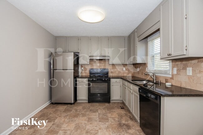 Photo - 1797 Bobo Rd