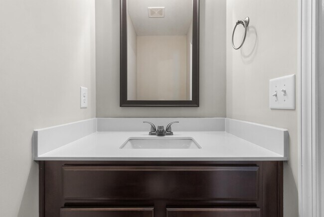 Photo - 202 Burch Rd