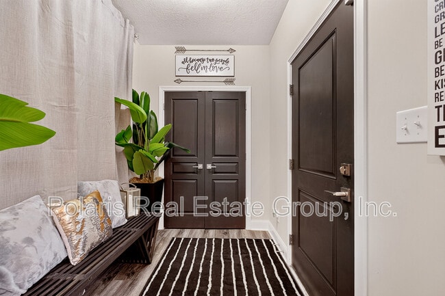 Photo - 14217 James Dean Dr
