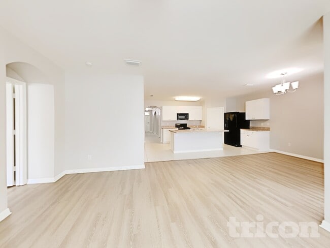 Photo - 3041 Teak Ct