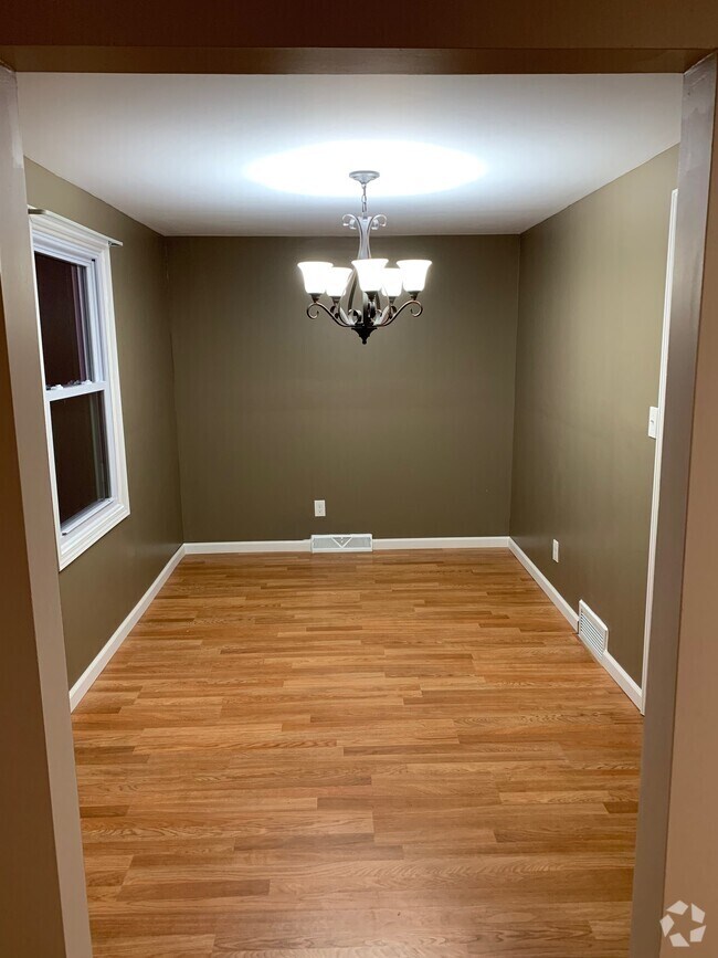 Building Photo - 192 Glenhaven Dr Rental