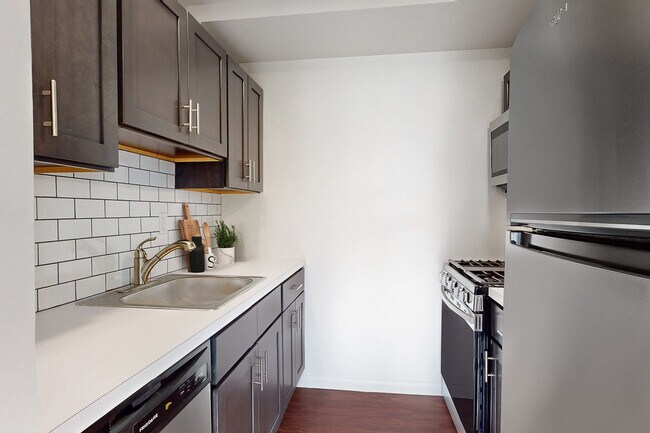 Sweetbriar Apartments