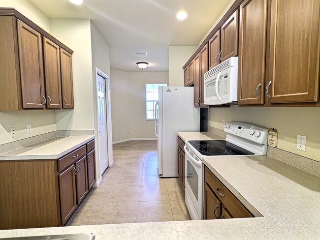 New Rental Available in Stoneybrook at Venice!