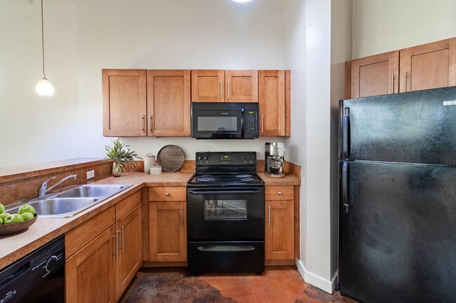 District Square Apartments