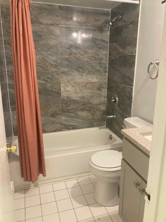 728 Ohio Pike Unit 9