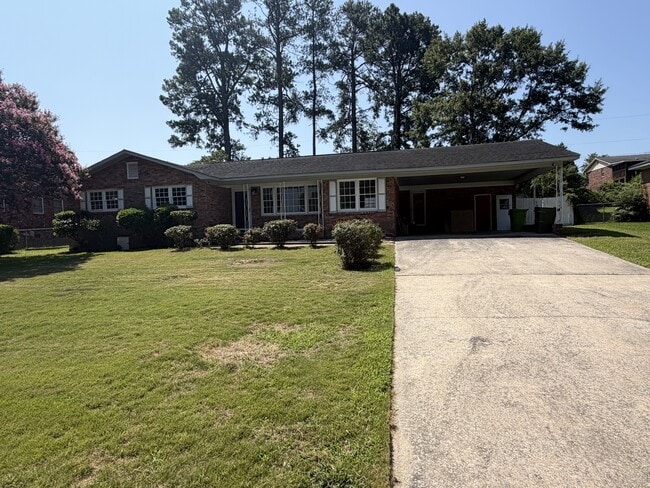 Building Photo - 3208 Downes Grove Rd