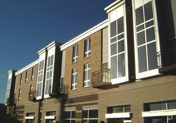 Building Photo - 2121 S Kinnickinnic Ave Rental