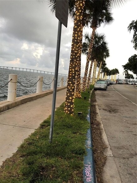 Photo - 1408 Brickell Bay Dr Unit 302