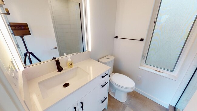 Photo - Chic Wallingford townhouse near Gas Works Park