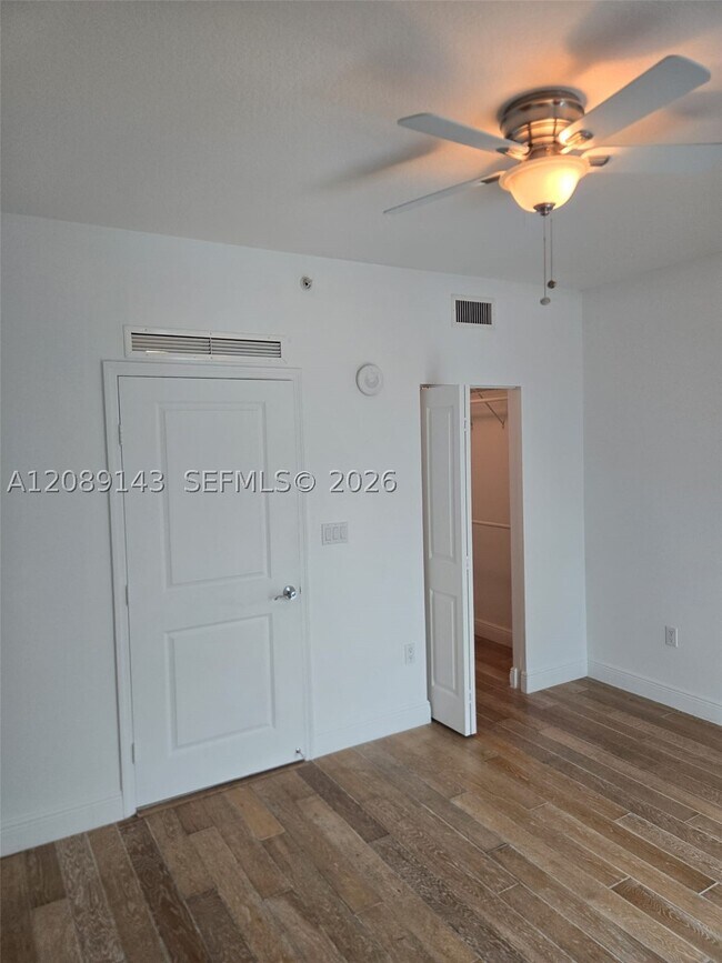Photo - 7900 Harbor Island Dr Unit 601