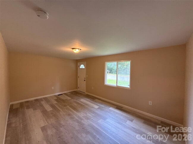 Photo - 2700 Capitol Dr Unit 2