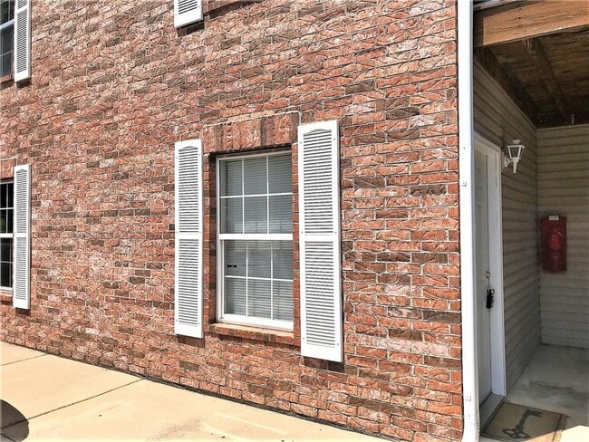 Photo - 1437 Sligo St Unit 1