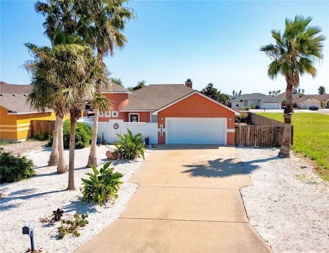 Photo - 15418 Gypsy St House