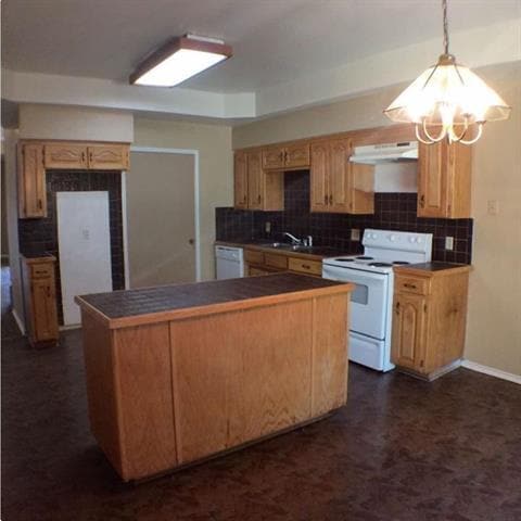 316 Lochridge Dr