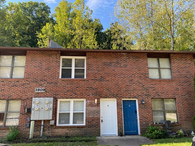 Photo - 2 Bedroom Townhouse in Arnold Unit C