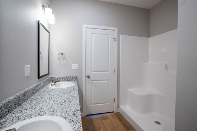 Photo - BRAND NEW 3 BEDROOM HOME WITH 3 CAR GARAGE