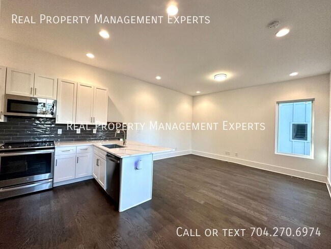 Photo - 1004 Margaret Brown St Unit C