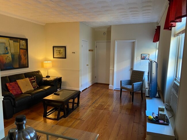 Photo - 715 Pine St Unit 4