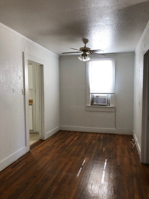 Photo - 506 E 1st St