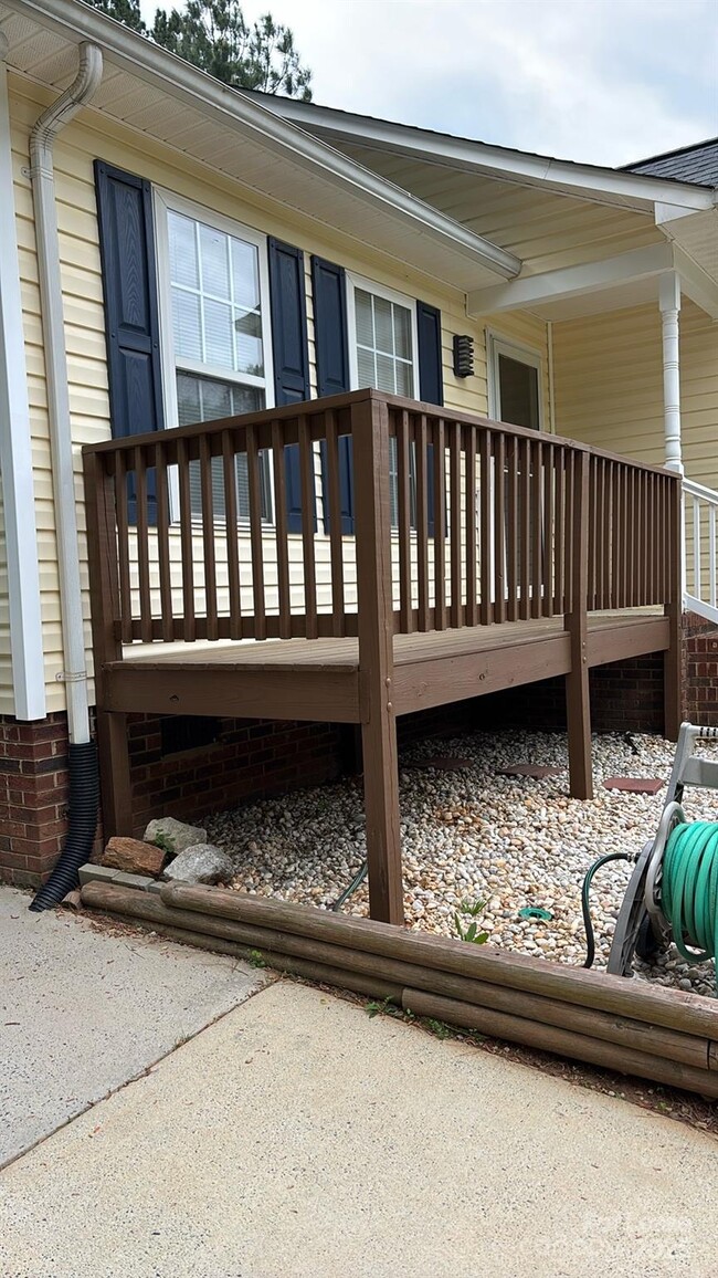 Photo - 3413 Mooring Pl