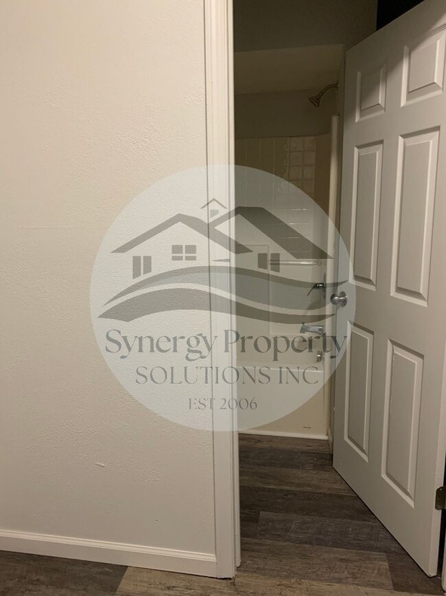 Photo - Sherman Place 403 Unit #3