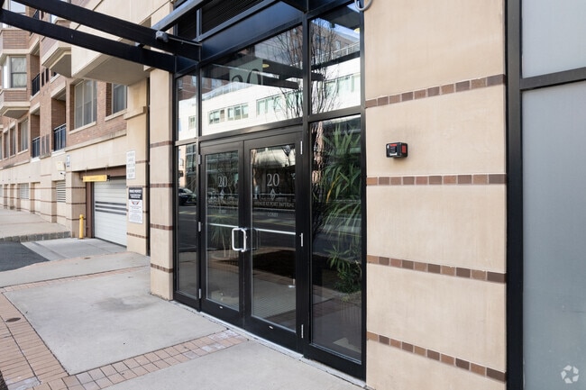 Entrance - Grandview II at Port Imperial