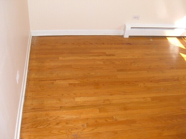 Photo - 4249 N Kedvale Ave Unit #9