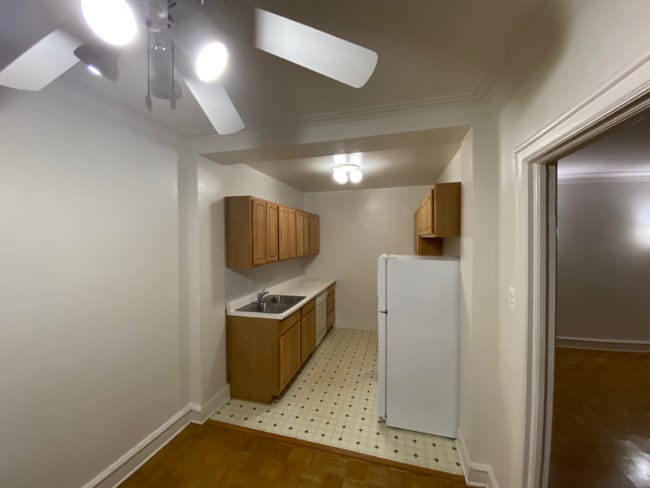 Photo - 1263 W Pratt Blvd