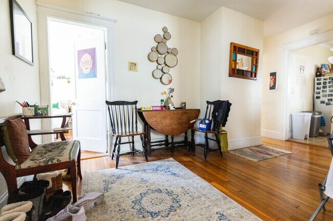 Photo - Brighton 4 Bed / 2 Bath – Spacious Layout – 9/1 Move-In