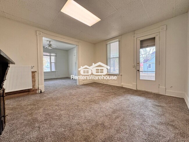 Photo - 1326 E 9th St