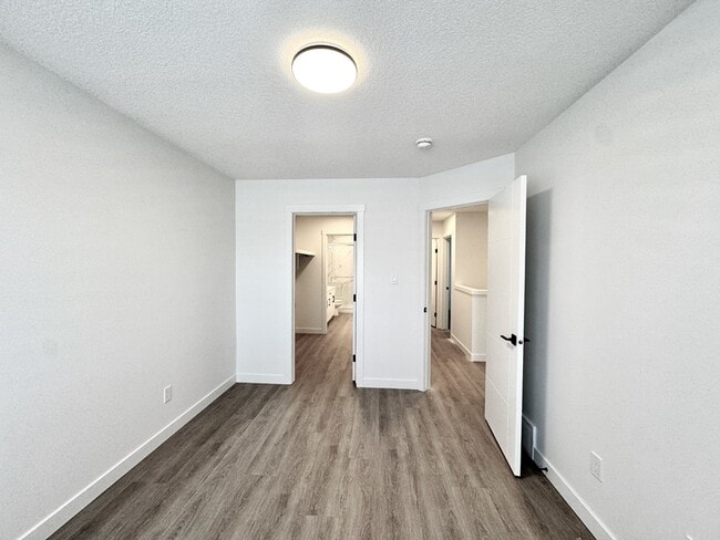 Photo - 9703 174 St NW