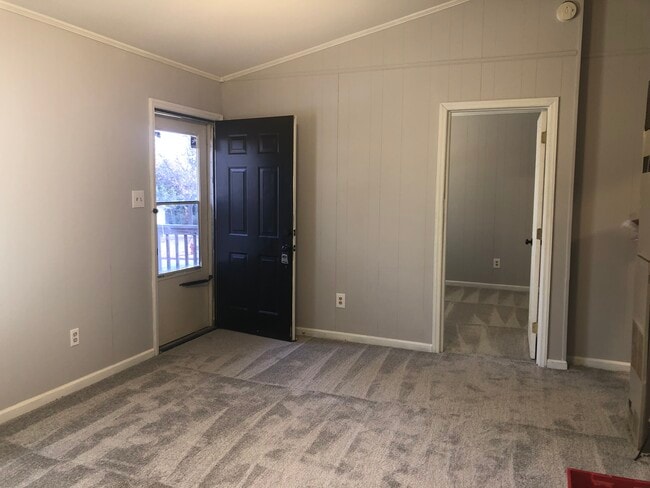 Photo - 803 Bridgers St