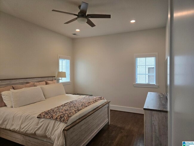 Photo - 3723 5th Ave S