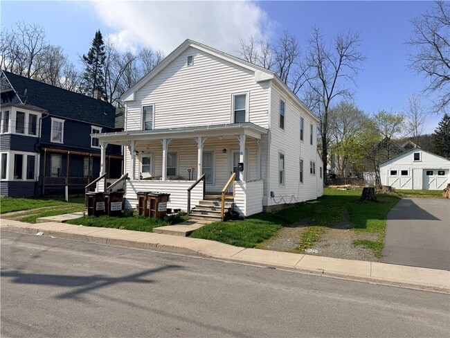 Photo - 10 Columbia St