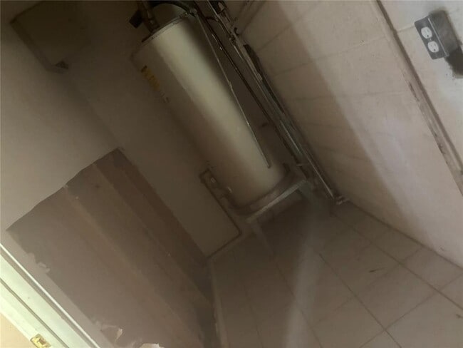 Photo - 4803 Able St