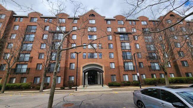 Photo - 66 Beach Point Pl Apartment Unit 402
